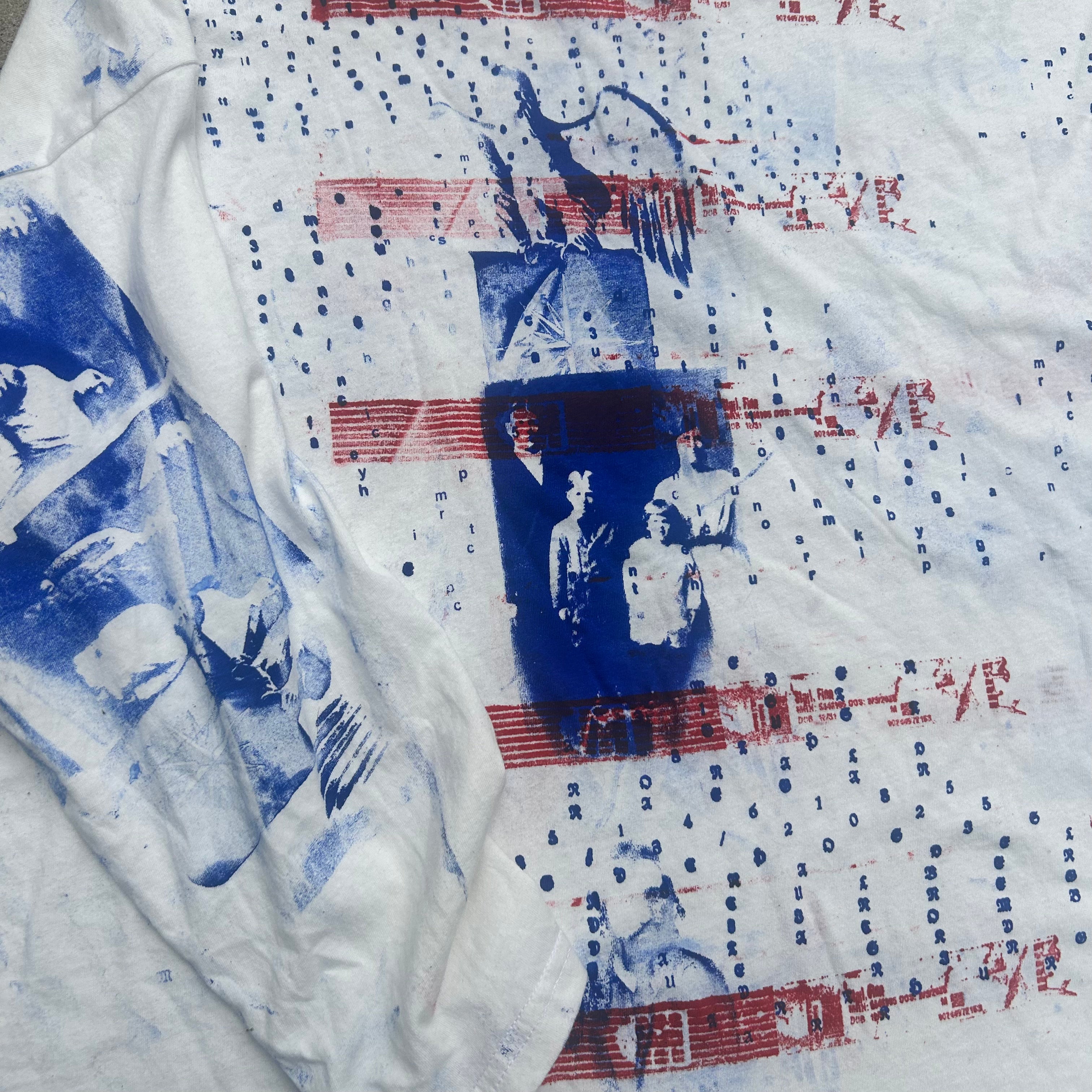 3/8 (4th of july) long sleeve large
